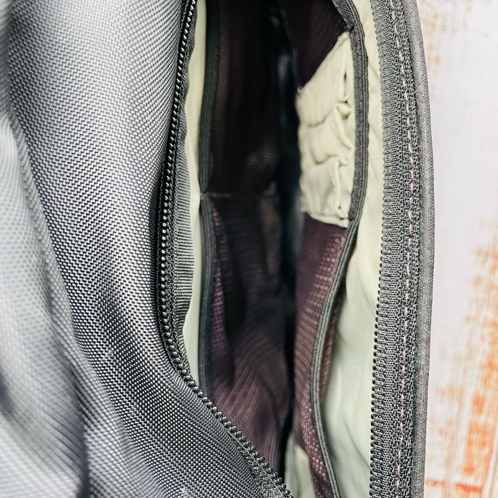 MEC Laptop Backpack - Picture 3 of 5